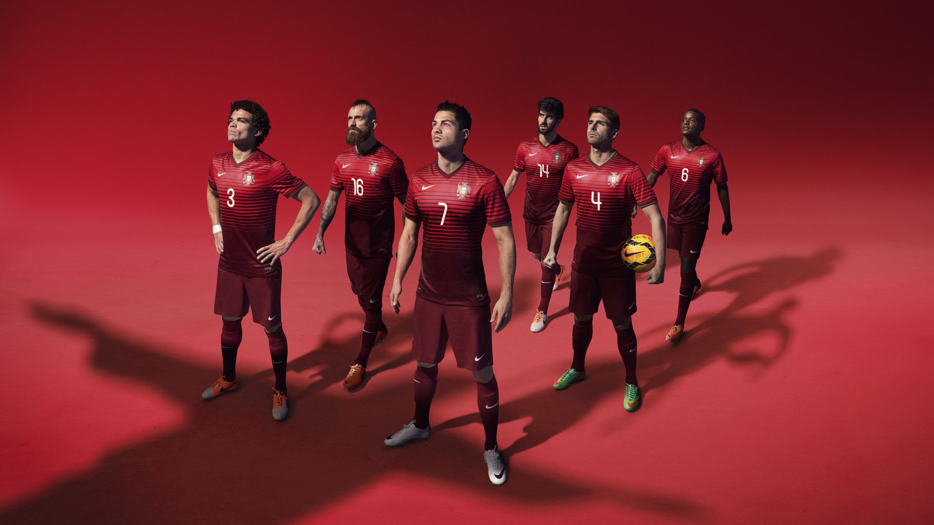 绿茵场上的独行侠，当英超争冠焦点战遇见篮球场上的孤胆英雄